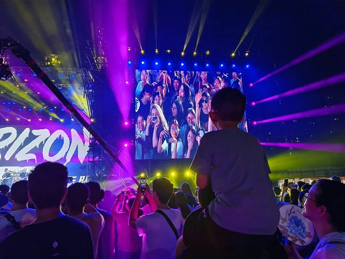 ▲ 石家庄rock home town原创音乐节演出现场。图 / 每日人物摄