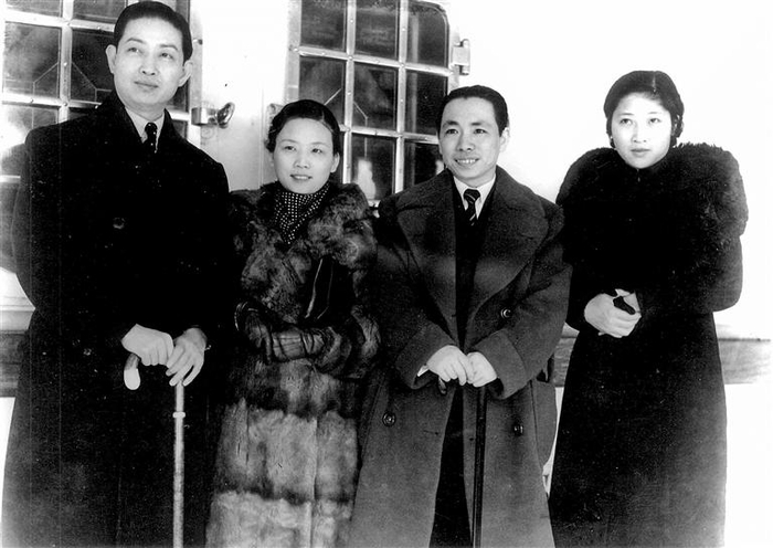 域外作家熊式一 中文的枝叶在英语里结果