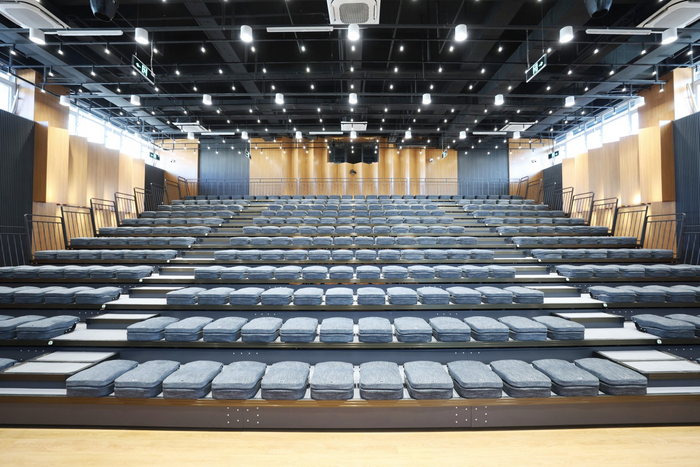 10月9日，方庄文化艺术中心内的小剧场即将开业。新京报记者 陶冉 摄