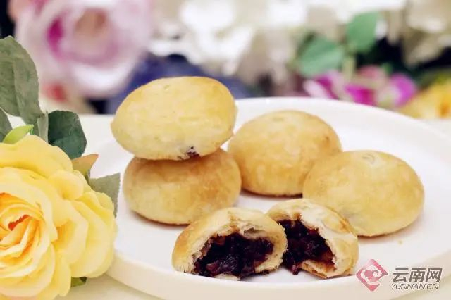 云南鲜花饼