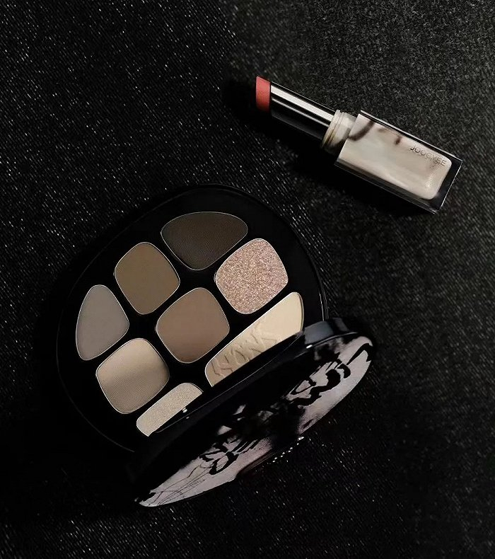 图片来源于酵色官方微博