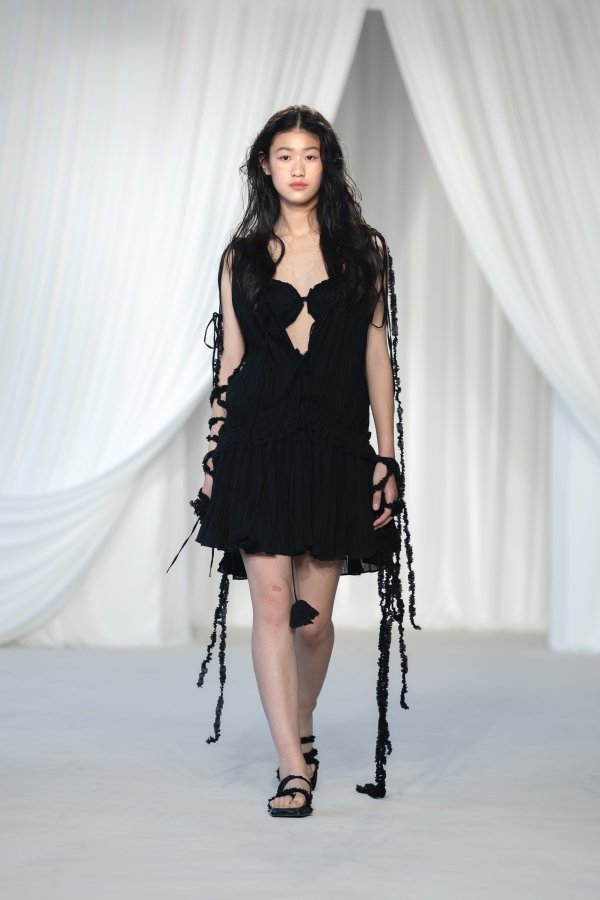 assignments 2024春夏系列大秀 dolce far niente 无所作为的甜美