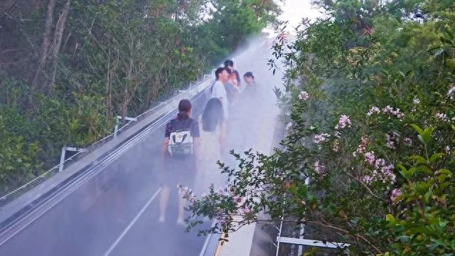 天屿山上的电梯（受访者供图）