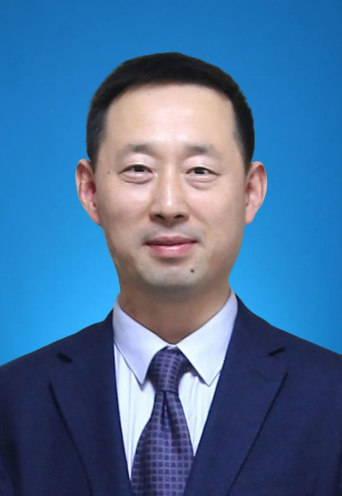 官网简历显示,刘浩,男,汉族,1979年9月出生,中共党员,安徽宿州人,博士