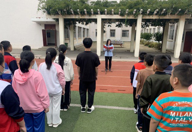 烟台七中开展心理健康知识宣讲活动|心理健康|烟台市_新浪新闻