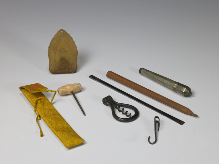 清代理发具——镊子。来源/故宫博物院