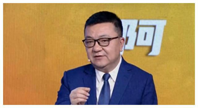 黄健翔与董路激辩:中国足球应有更高追求,董路犀利反击!