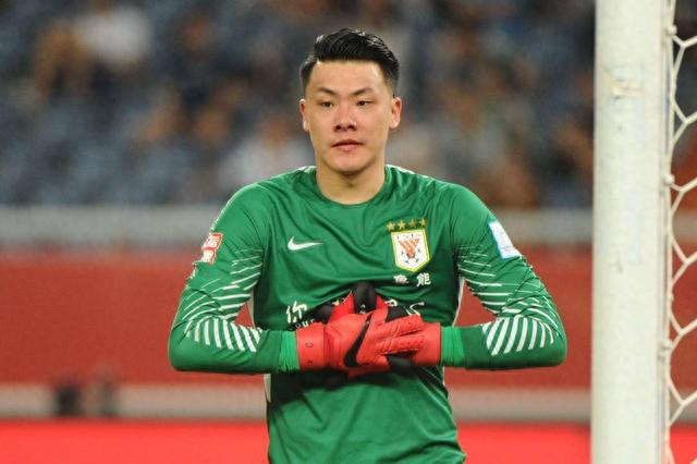 打乌兹 颜骏凌还是首发 上港队门将为什么备受扬科维奇信任和支持