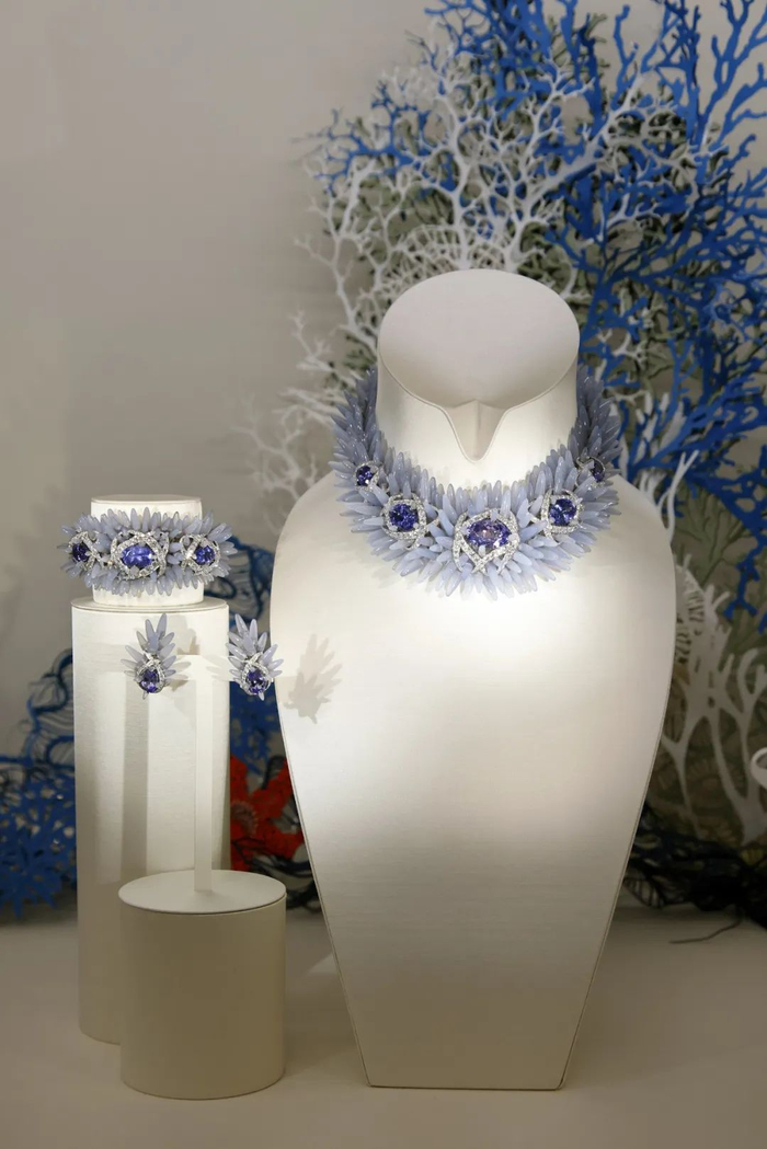 2023蒂芙尼Blue Book系列“深海星芒”项链