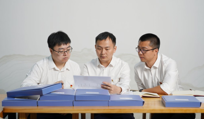 翠屏区:"后评价"让有错干部干事创业更有底气|管理局_新浪新闻