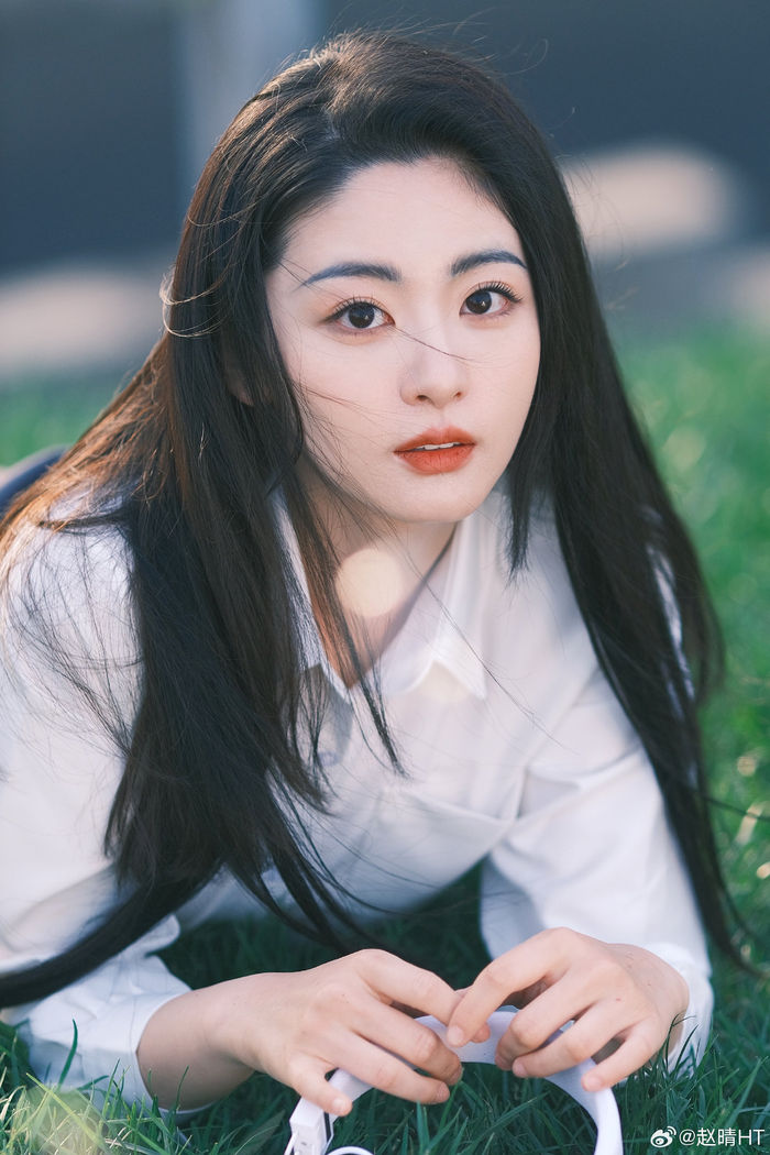 赵晴——全麦小核桃 之前的写真和动图真的很惊艳……|赵晴|于正_新浪