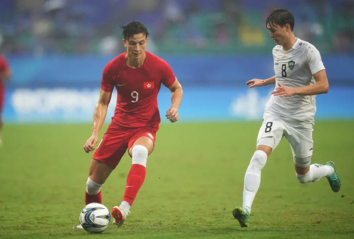 安永佳（左）代表中国香港队出战亚运会。