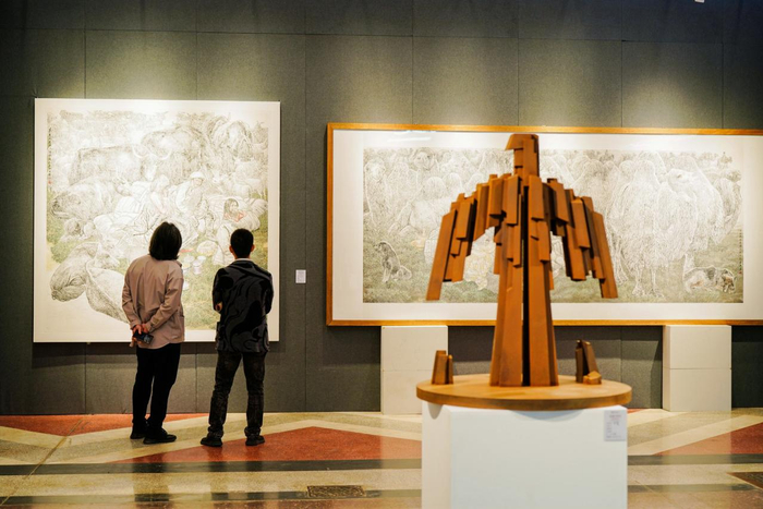 不仅反映了古代丝绸之路经济文化的繁荣历史,也证实了欧亚大陆上的各
