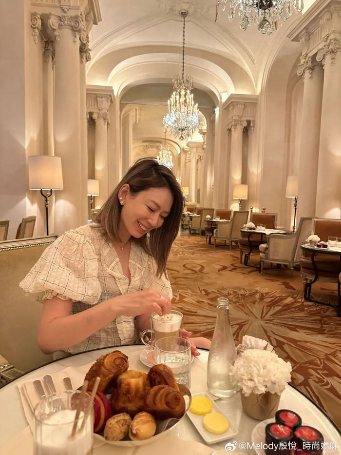 melody:大家都为我离婚开心,我蛮讶异的|王诗晴_新浪新闻