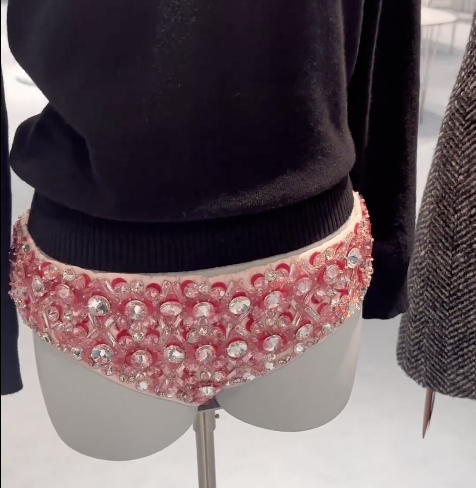 图源：新闻晨报