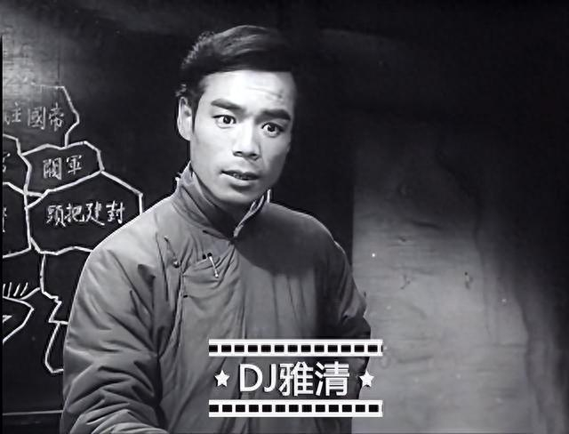 1974年,北京电影制片厂重拍经典战争片《南征北战》,王尚信在其中出演