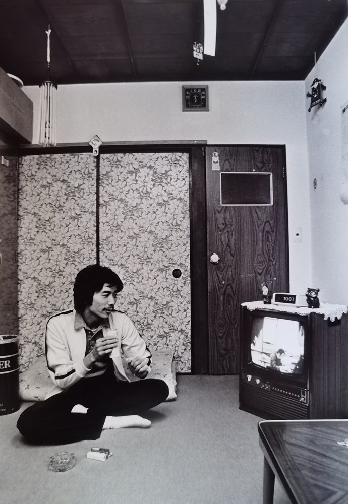 1981年，周令飞在东京的9平方米住所。