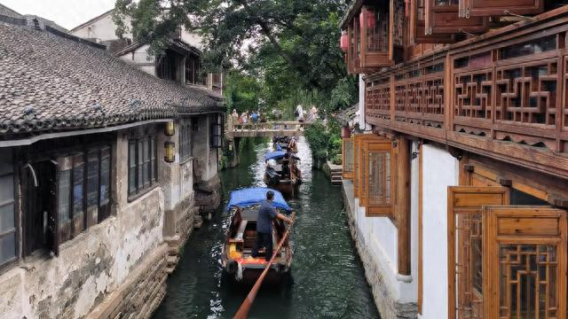 周庄：水乡古韵，历史文化名镇的魅力独秀|周庄镇|江南水乡|昆山市|苏州市|江苏省_新浪新闻