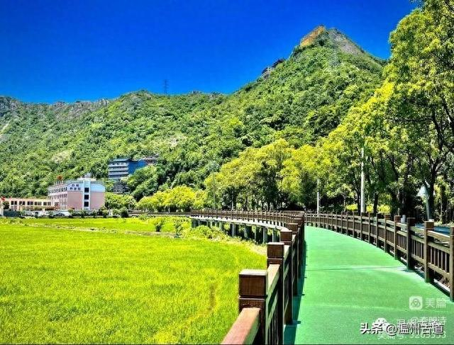 白峰山下好风光!|红岩|峰山|白峰_新浪新闻