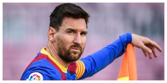 16岁新梅西欣然加盟巴萨,继承球王衣钵!