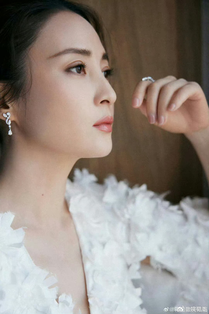 被东京电影节开幕式上的蒋勤勤美到了|蒋勤勤|东京电影节|开幕式_新浪