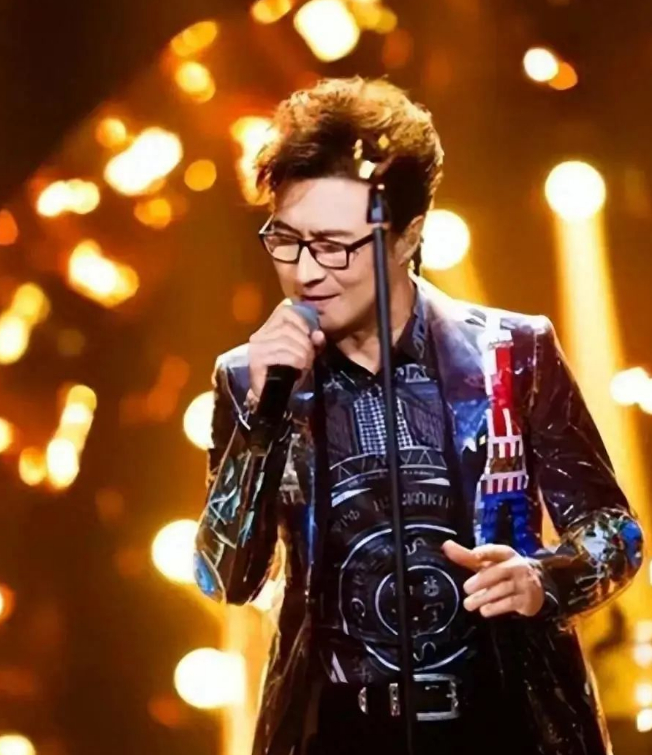 四个孩子三个妈,前妻曾diss他婚内出轨,嗜赌成性…|汪峰|章子怡