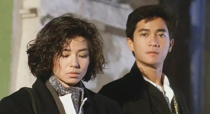 《秋天的童话》,钟楚红顶替张曼玉出演李琪,搭档了周润发和陈百强