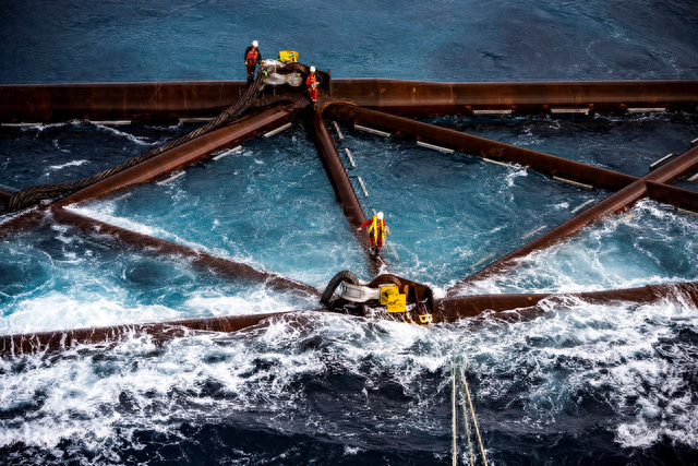 图1: 乐东10-1气田超高温高压气田导管架安装
