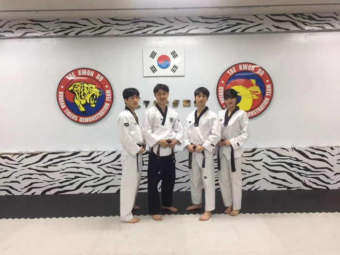 以励志为名借跆拳之道韩国人李英雄的英雄梦在春城昆明落地生花