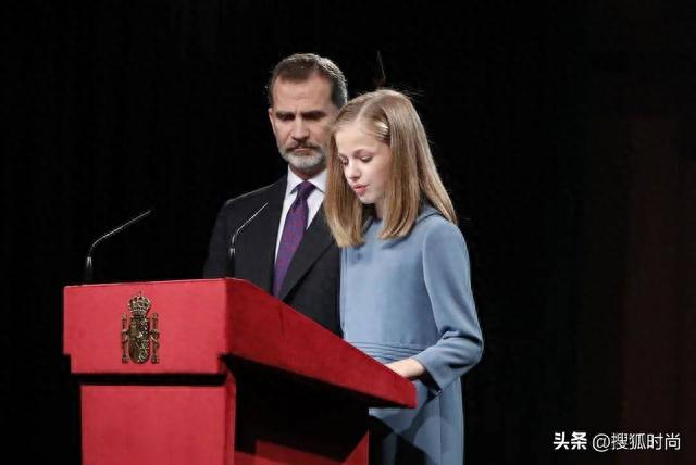 出生拯救王室,参军三年铺路成女王|莱昂诺尔公主|王室_新浪新闻