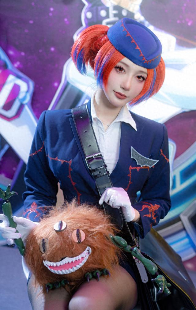 《游戏王决斗链接》导游cosplay|cosplay|游戏王决斗链接_新浪新闻