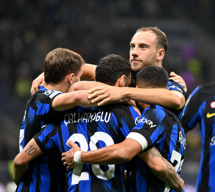 足球欧冠国际米兰胜萨尔茨堡红牛