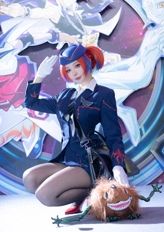 《游戏王决斗链接》导游cosplay|cosplay|游戏王决斗链接_新浪新闻