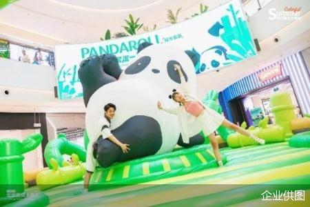 （北京熙悦天街联合52 TOYs打造线下主题活动）