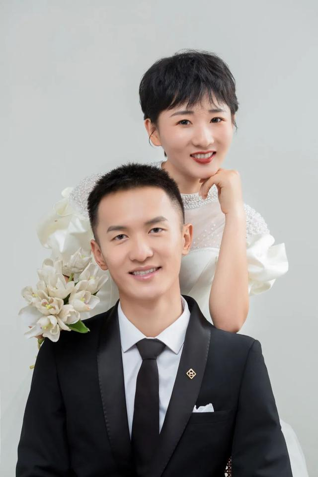 中尉军官娶中士女兵,尚武的爱情很浪漫!|女兵_新浪新闻