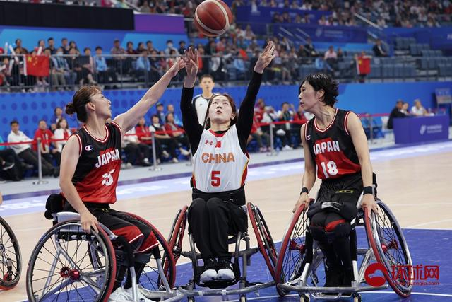 中国队夺得亚残运会女子轮椅篮球冠军