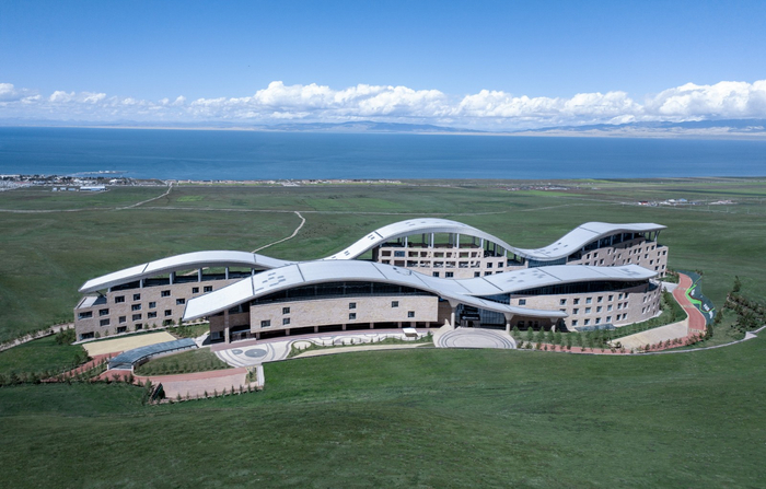 青海湖观湖国际大酒店 / 维思平建筑设计|青海湖_新浪新闻