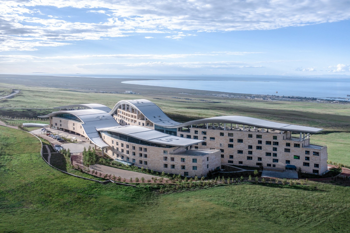 青海湖观湖国际大酒店 / 维思平建筑设计|青海湖_新浪新闻
