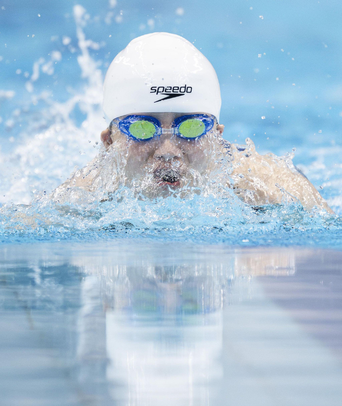 游泳——女子100米蝶泳s10级:陈懿夺冠|游泳|蝶泳|陈懿_新浪新闻