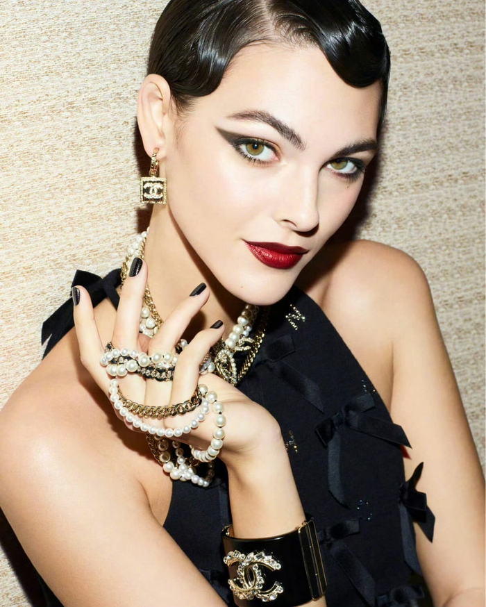 意大利美女超模vittoria ceretti 再次出镜chanel……|意大利|chanel