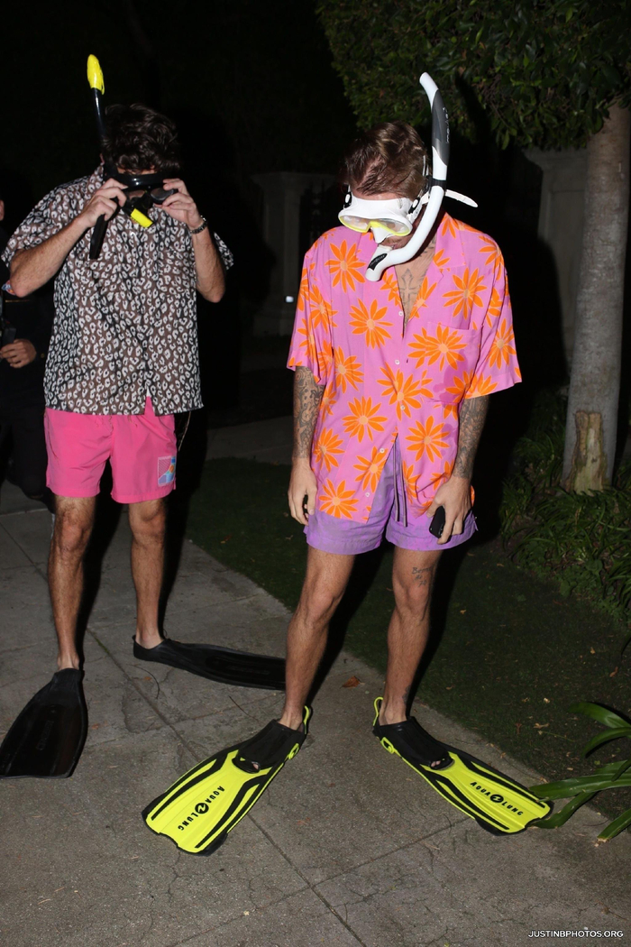 27 la街拍」 比伯@justinbieber 去参加了rande……|比伯|街拍|万圣节