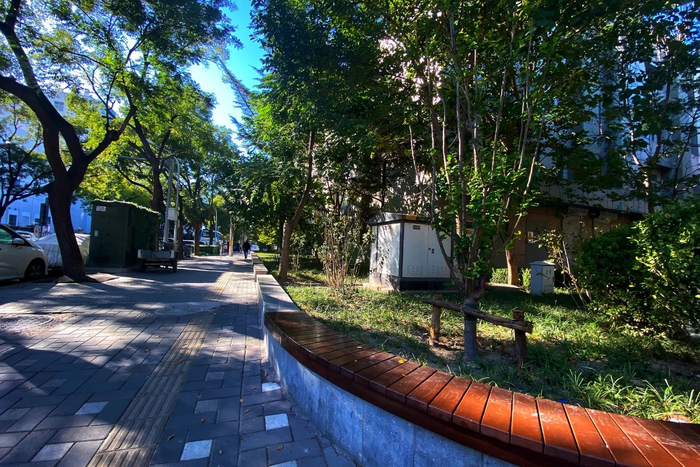 能健身,能休息,能赏花……北京这处边角地变身街心花园|北京市_新浪