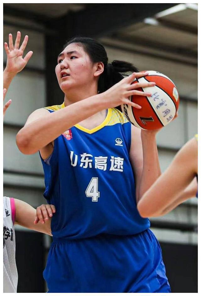 降维出击,16岁身高超姚明?|降维|张子宇|净胜_新浪新闻