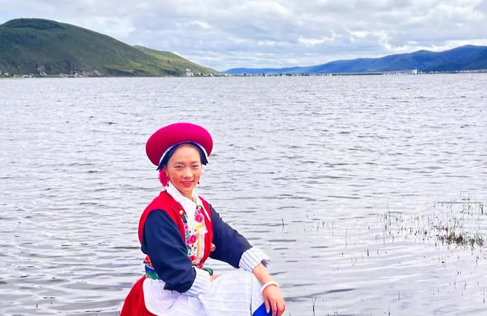 茨姆近照图源:仁青茨姆美苑抖音账号2019年,茨姆再次向家里提出要开