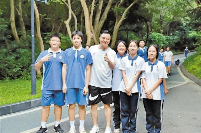 深圳市南头城学校校长程磊凝聚师生信念点亮城校