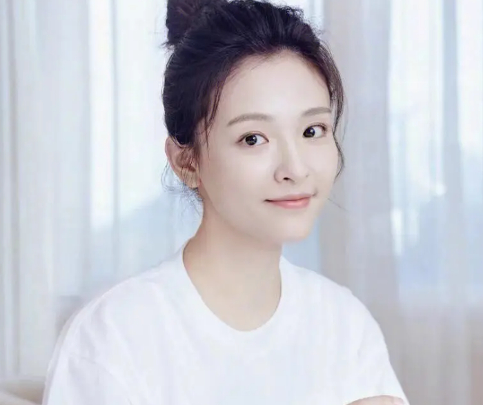 成毅是欢瑞摇钱树?吴京捧屈楚萧?吴倩不愿意参加酒局?