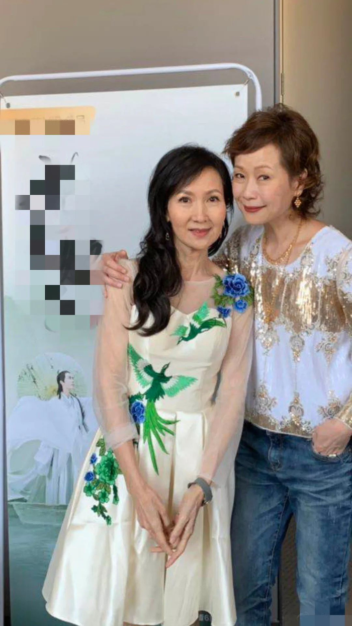 《新白娘子传奇》30年:青白两蛇,各有宿命