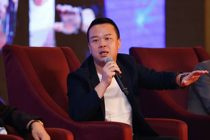 许垚投毒案,今日开庭|许垚|三体|上海市_新浪新闻