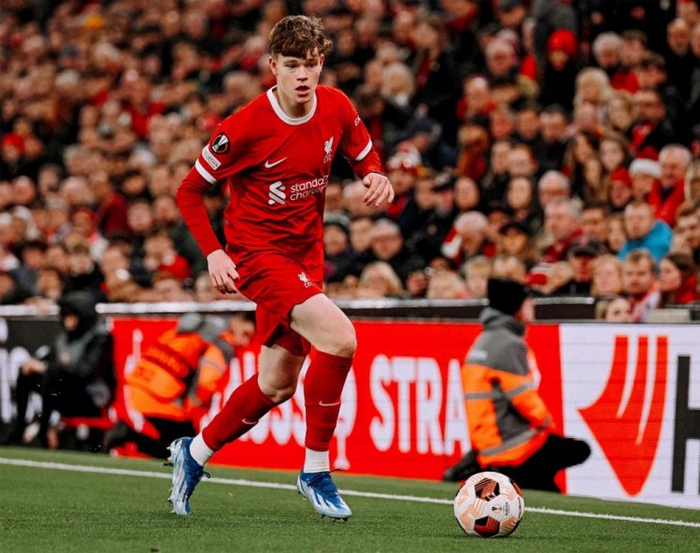 麦康奈尔:希望自己在欧联杯的表现能赢得更多的出场机会|欧联杯