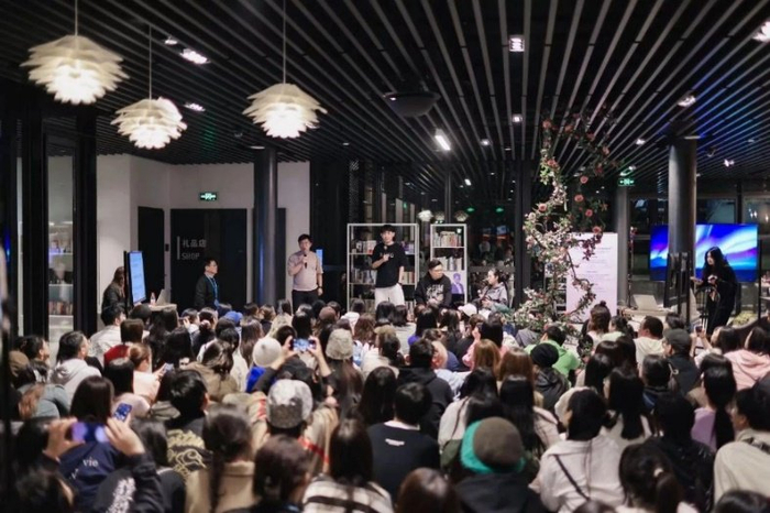 凌晨开始的子夜朗读